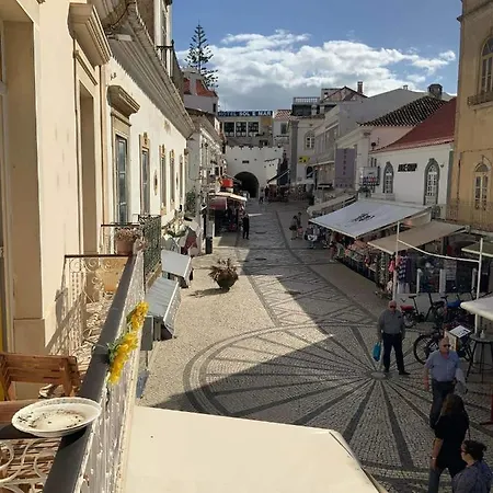 Quarto em Acomodações Particulares Maria Albufeira