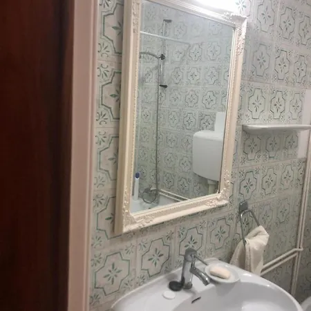 Quarto em Acomodações Particulares Maria *