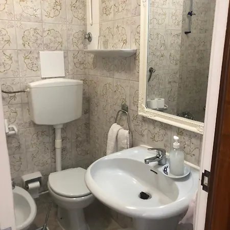 Maria Quarto em Acomodações Particulares