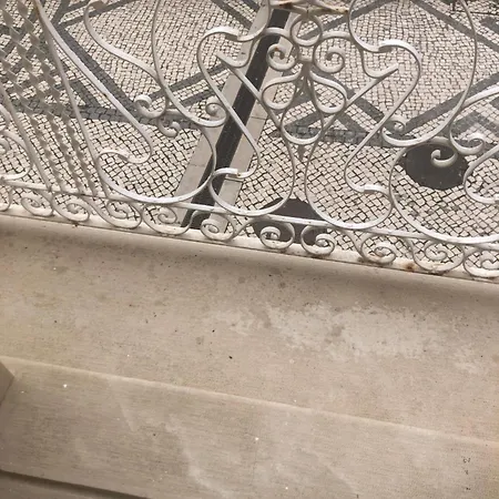 Quarto em Acomodações Particulares Maria Albufeira