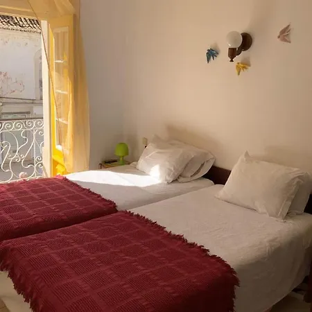 Rum i privatbostad Maria Albufeira